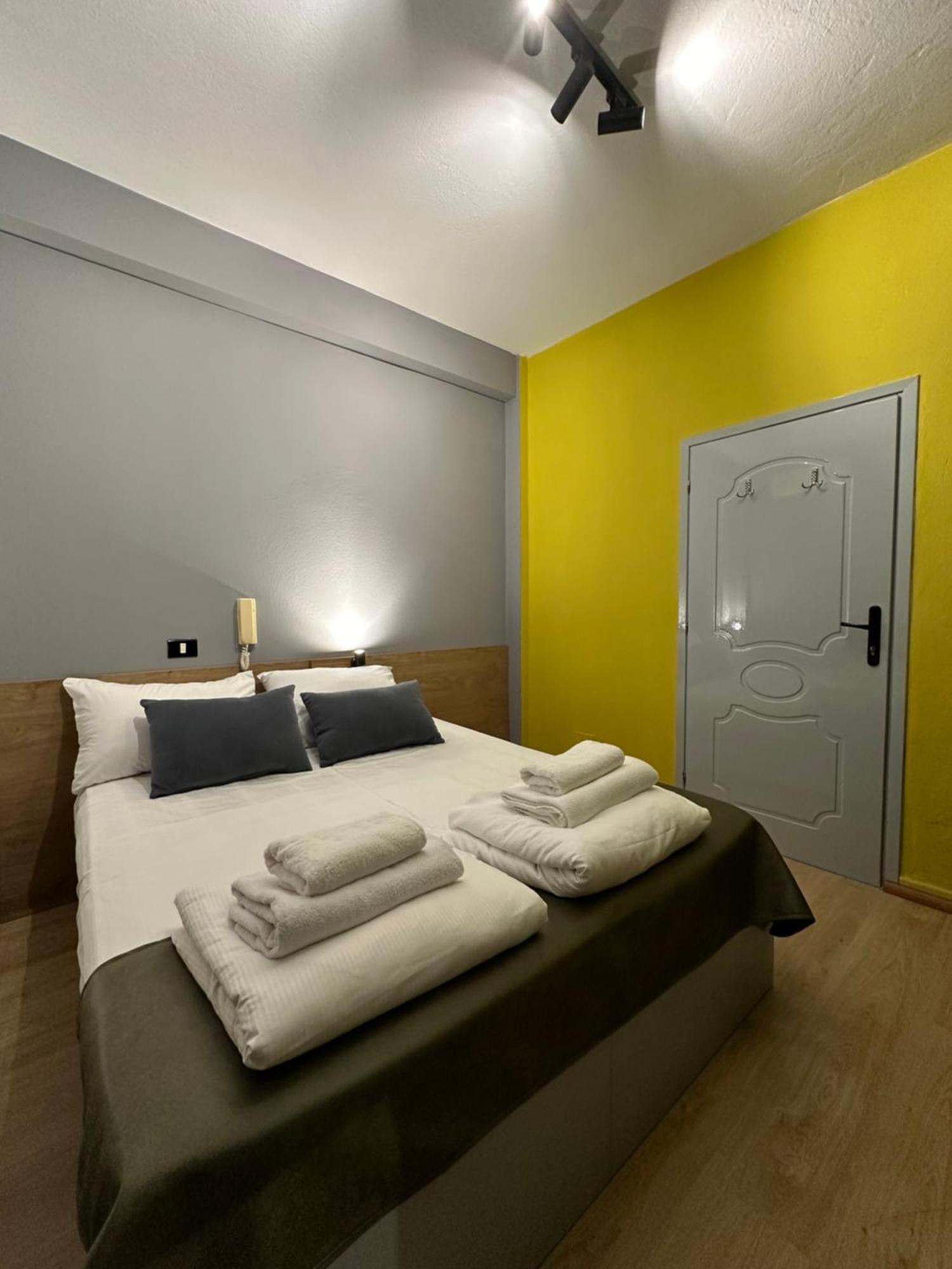 Cabare Apartments&rooms Durrës