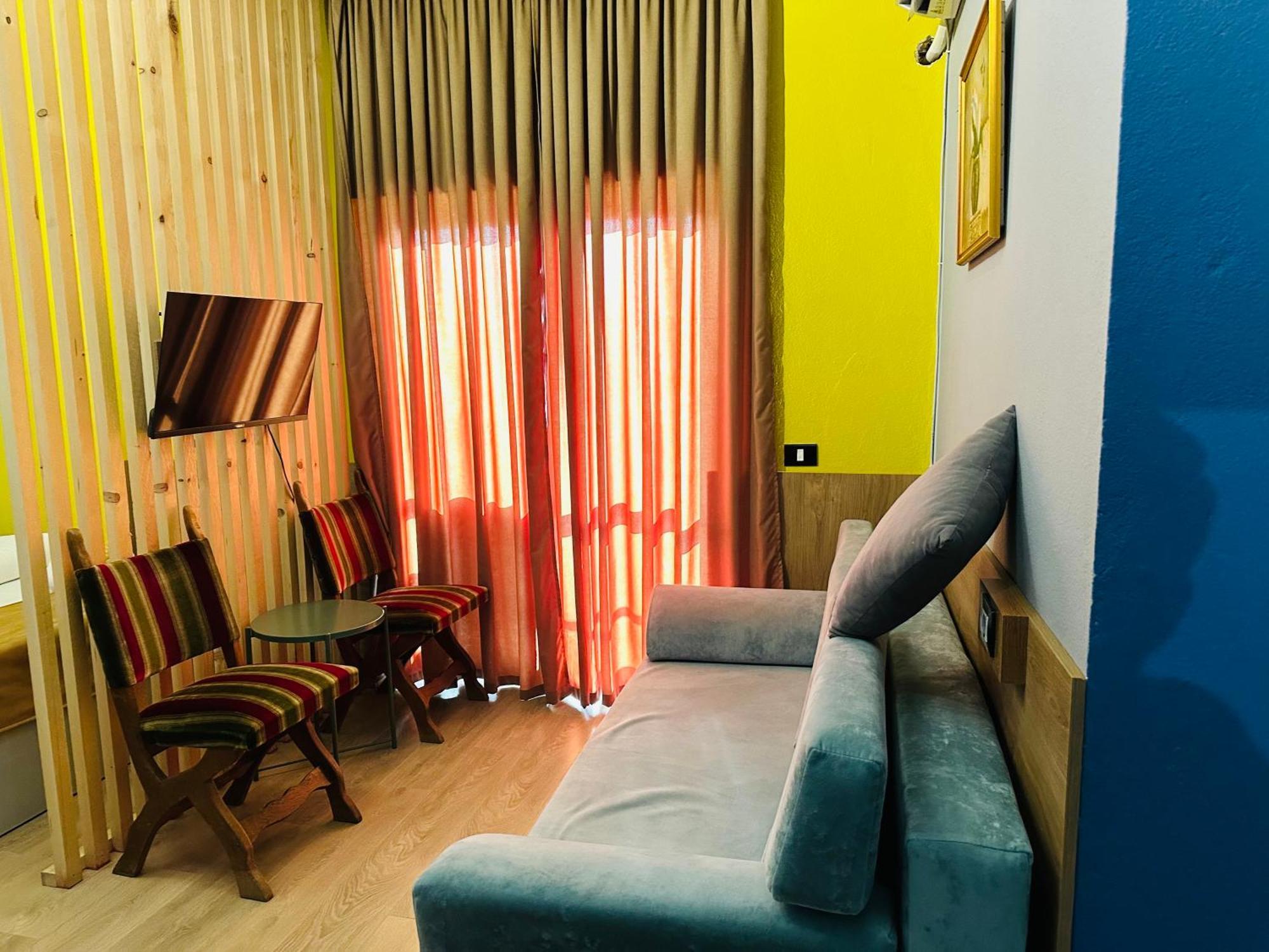 Apartament Cabare Apartments&rooms